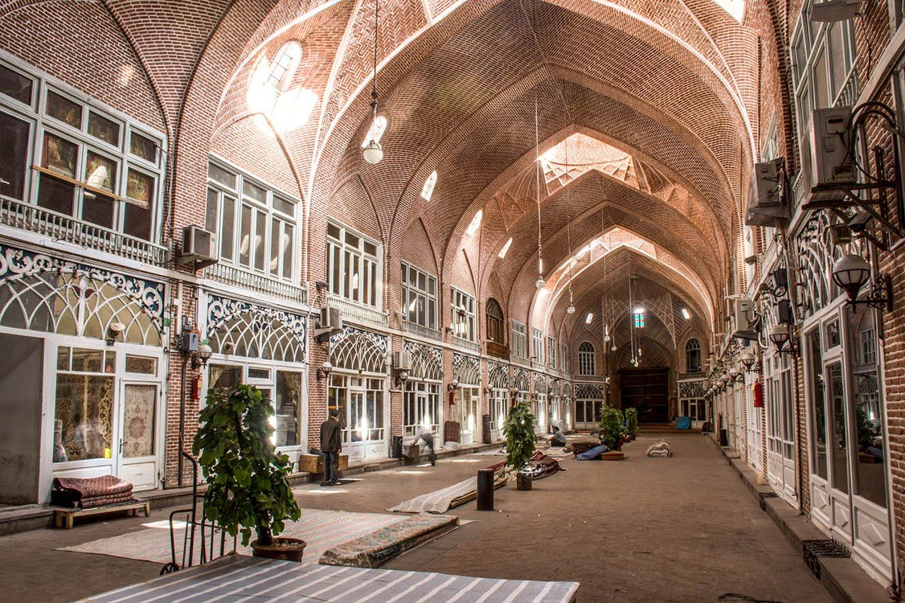 کاشت ابرو در تبریز